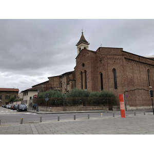 Picture Italy Prato 2024-09 4 - Shopping Mall Prato