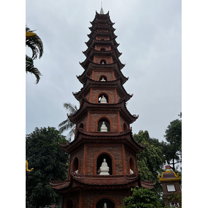 Picture Vietnam Hanoi Tran Quoc Pagoda 2024-01 5 - Perspective Tran Quoc Pagoda