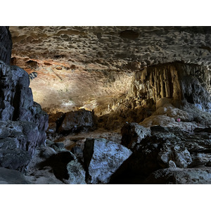 Picture Vietnam Ha Long Bay Sung Sot Cave 2024-01 64 - Sightseeing Sung Sot Cave