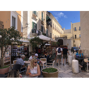 Picture Italy Bari 2024-09 53 - Shopping Mall Bari