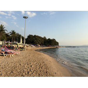 Picture Thailand Pattaya Dongtan beach 2025-12 31 - Visit Dongtan beach