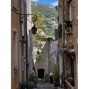 Picture France Vence 2024-04 50 - Road Vence