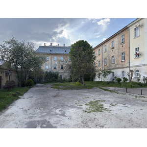 Picture Ukraine Lviv 2025-04 13 - Road Lviv