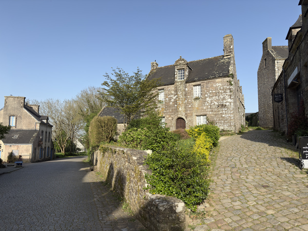 Picture France Locronan 2026-04 142 - Weather Locronan