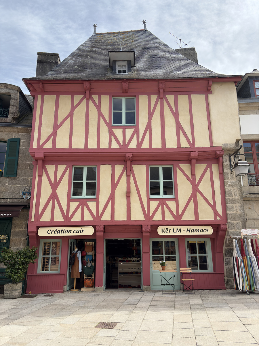 Picture France Concarneau Ville close 2026-04 98 - Winter Ville close