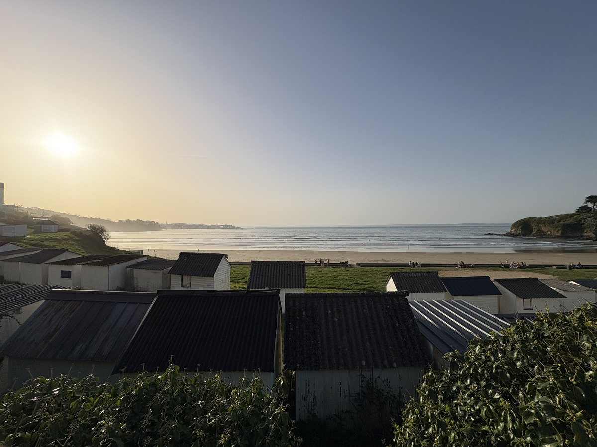 Picture France Douarnenez 2026-04 14 - French Restaurant Douarnenez
