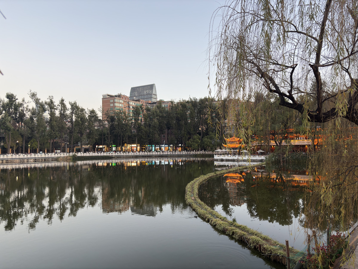 Picture China Kunming 2026-01 84 - Monument Kunming