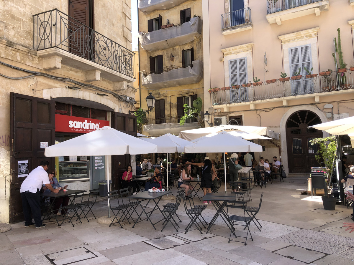 Picture Italy Bari 2024-09 60 - Restaurants Bari
