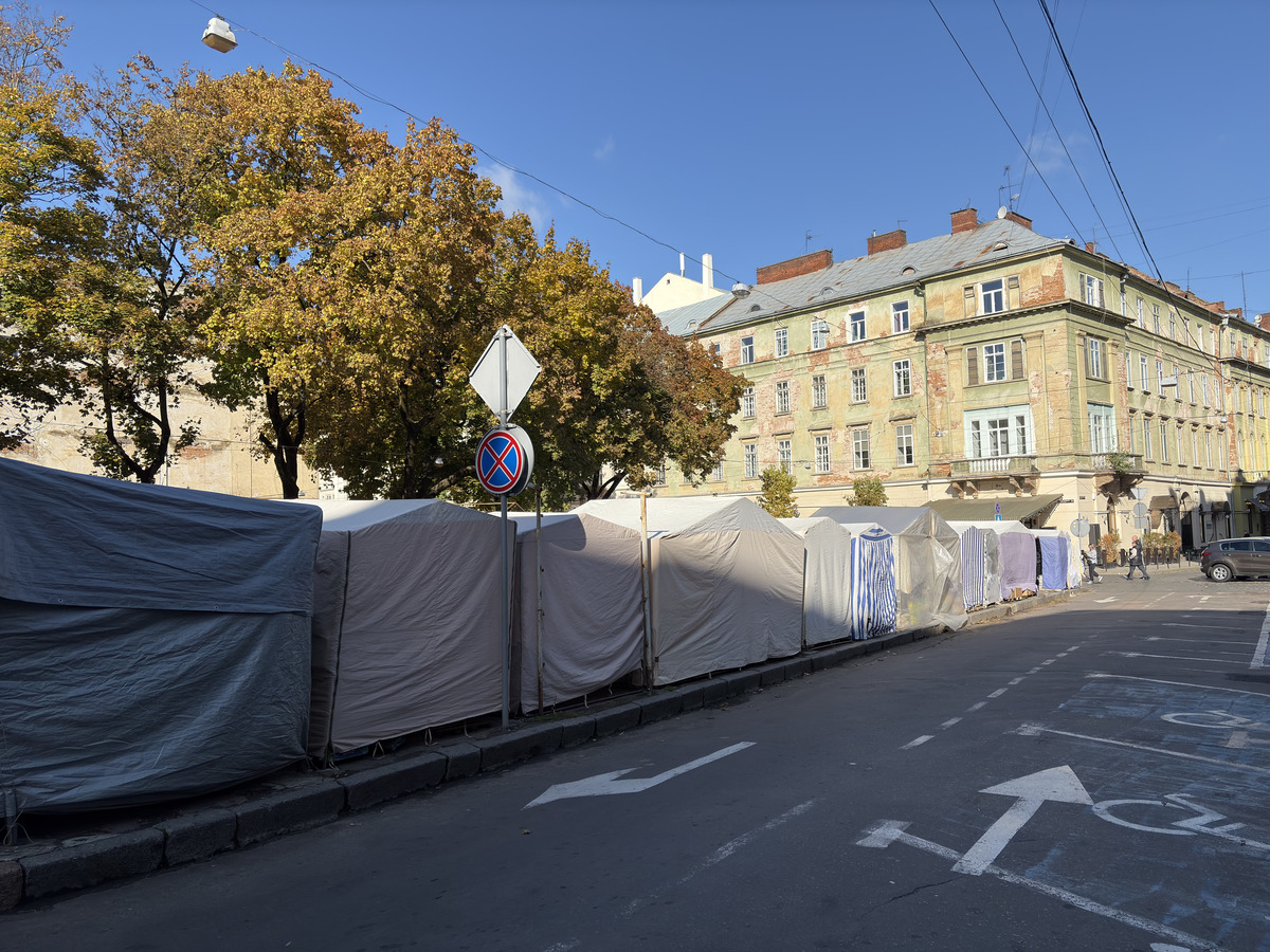 Picture Ukraine Lviv 2024-10 115 - Summer Lviv