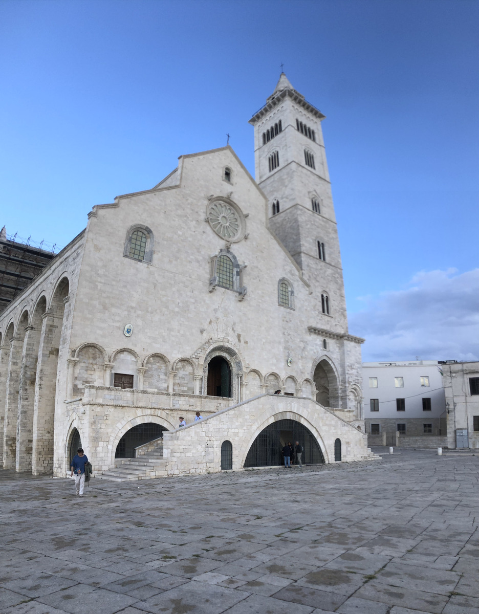 Picture Italy Trani 2024-09 48 - Hotels Trani