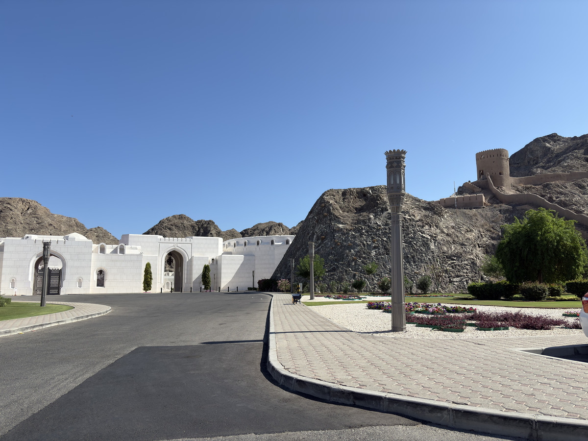Picture Oman Mascate 2025-11 95 - Sunset Mascate