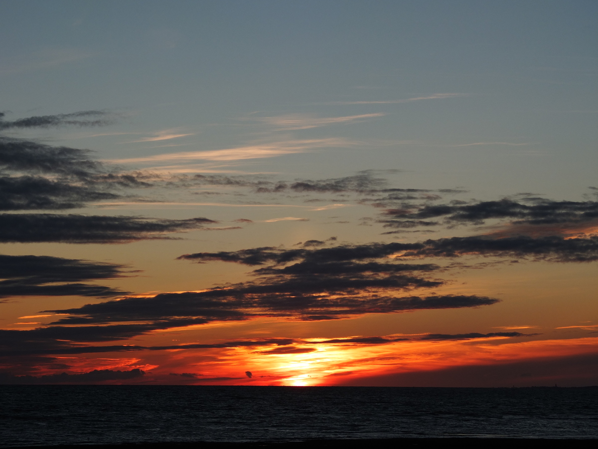 Picture France La Plaine sur mer Sunset 2012-08 84 - Rooms Sunset