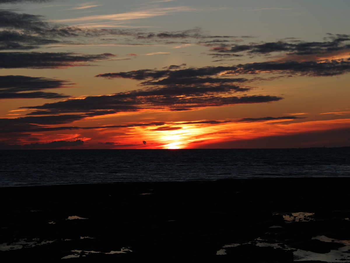 Picture France La Plaine sur mer Sunset 2012-08 91 - Waterfall Sunset