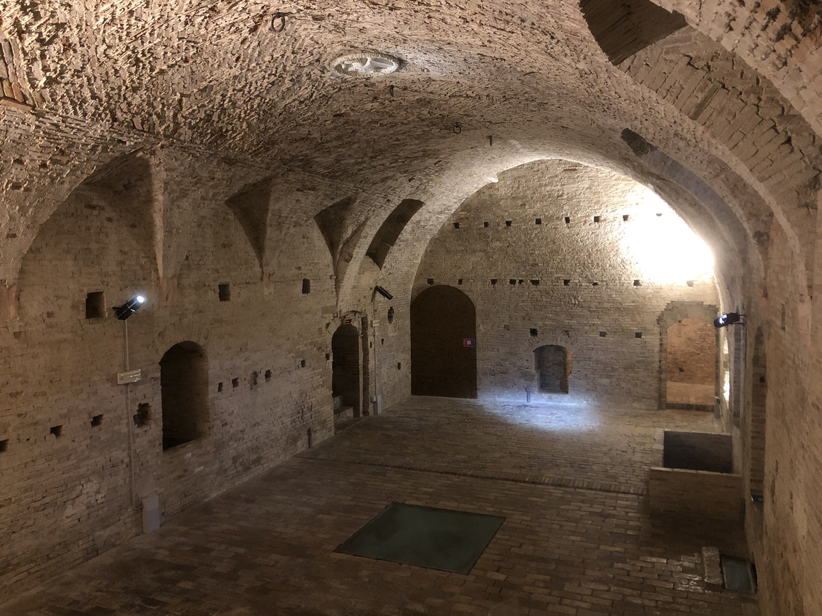 Picture Italy Urbino 2024-09 324 - Restaurants Urbino