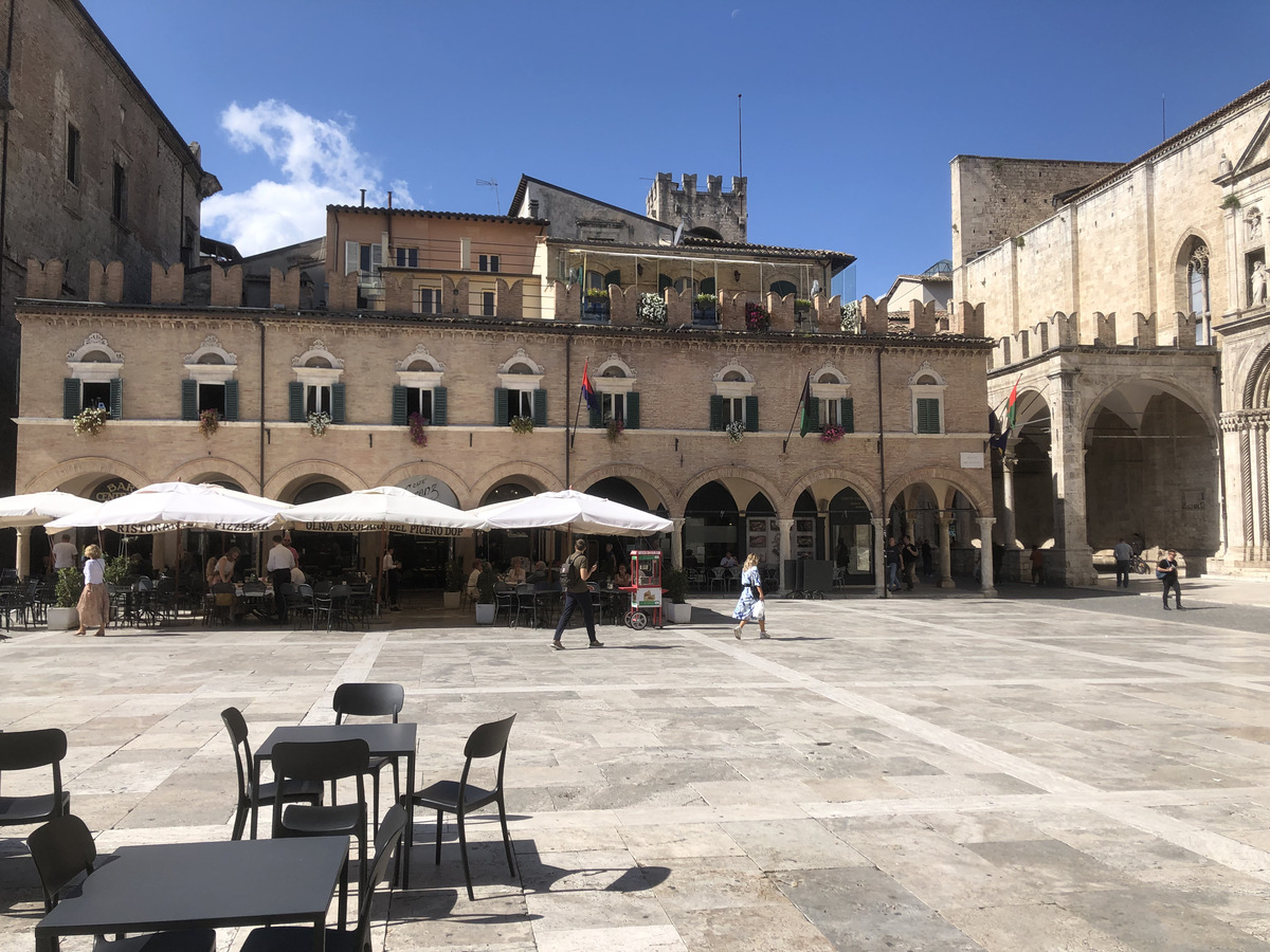 Picture Italy Ascoli Piceno 2024-09 15 - City Ascoli Piceno