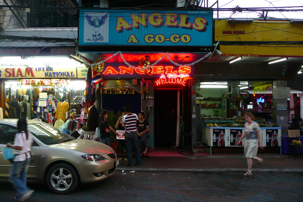 Picture Thailand Pattaya Walking Street 2008-01 47 - Saving Walking Street
