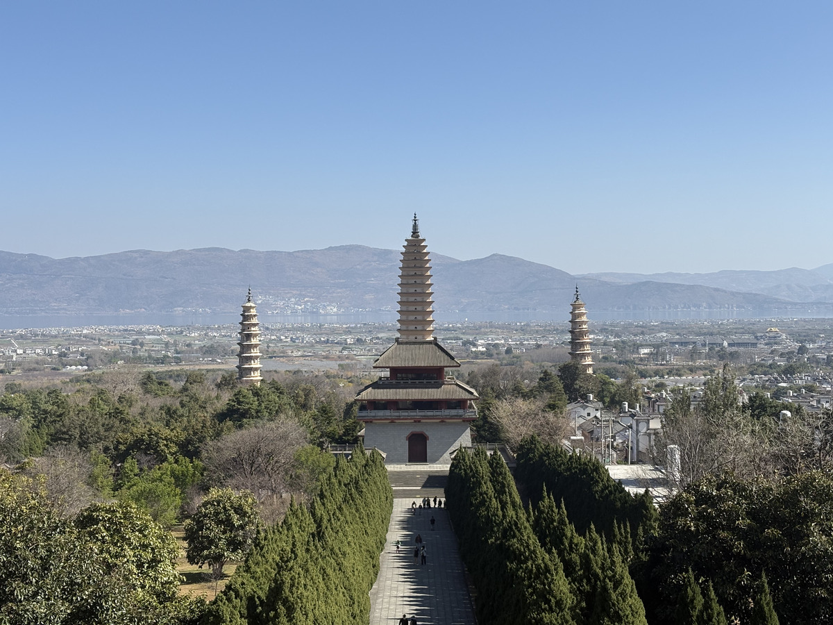 Picture China Dali Three pagodas 2026-01 66 - Resort Three pagodas