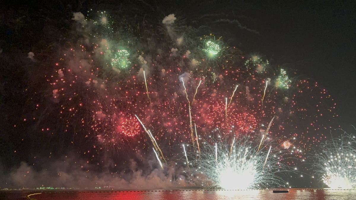 Picture Thailand Pattaya pattaya firework festival 2025-12 37 - Streets pattaya firework festival