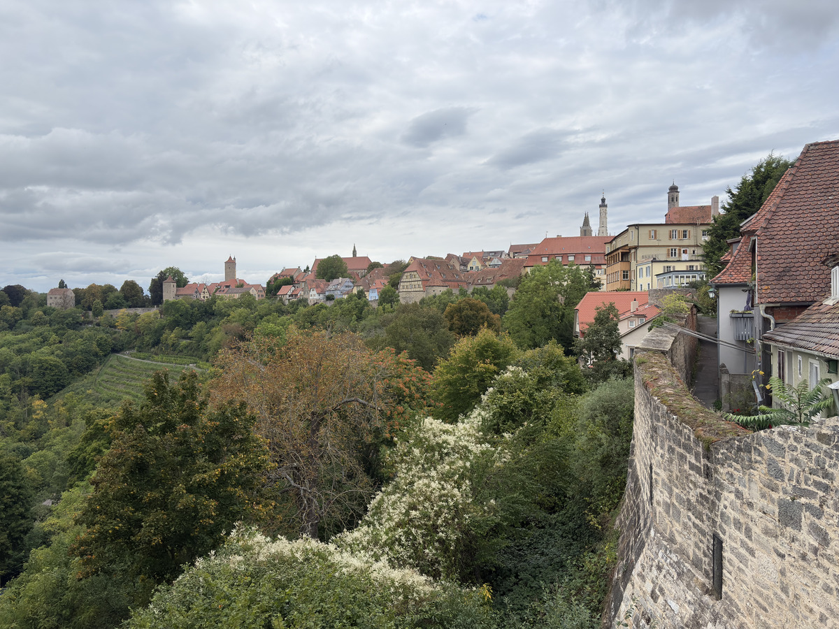Picture Germany Rothenburg ob der Tauber⁩ 2025-09 172 - Walking Street Rothenburg ob der Tauber⁩