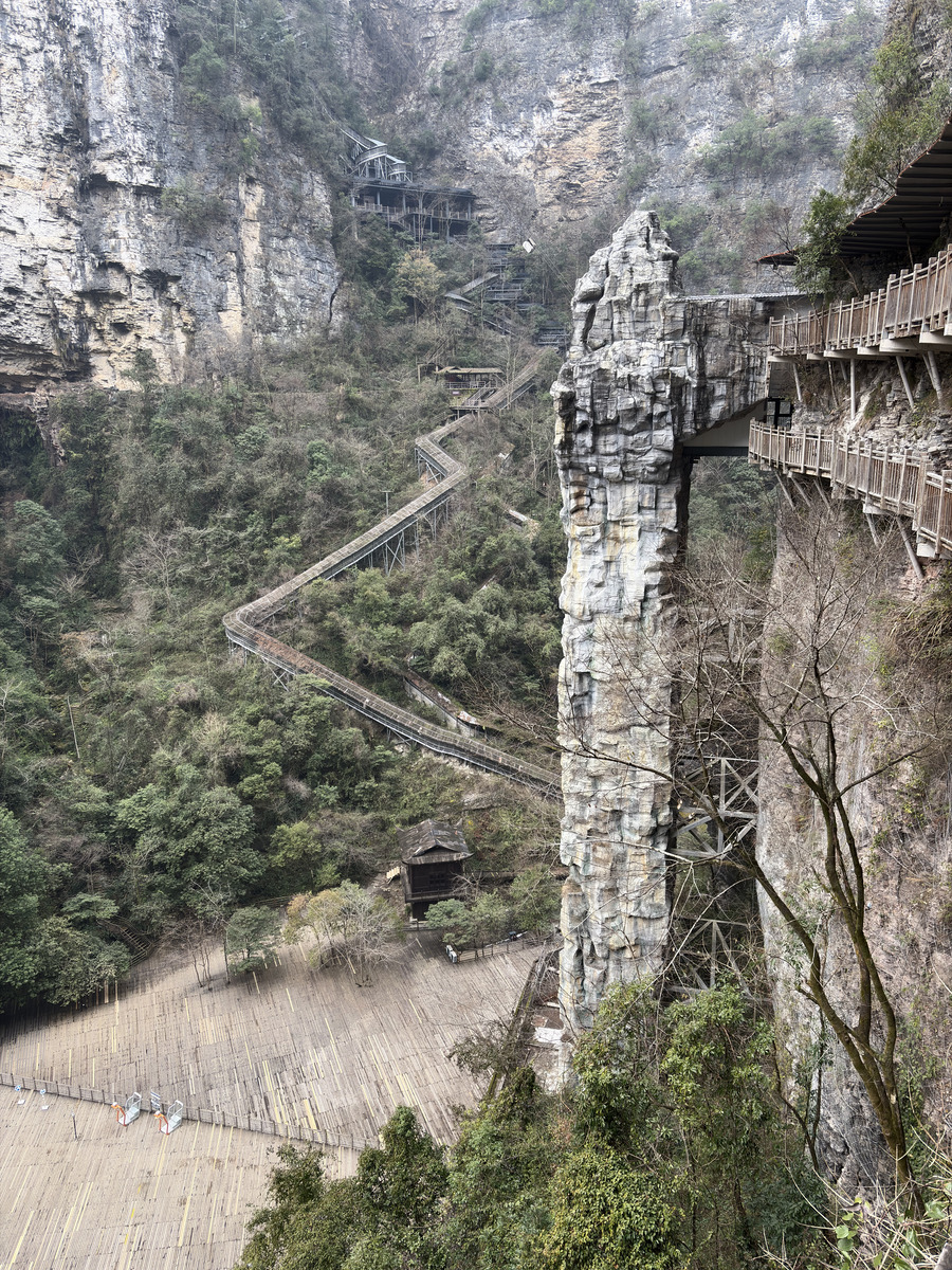 Picture China Zhangjiajie Grand Canion 2026-01 56 - Hotel Pool Grand Canion