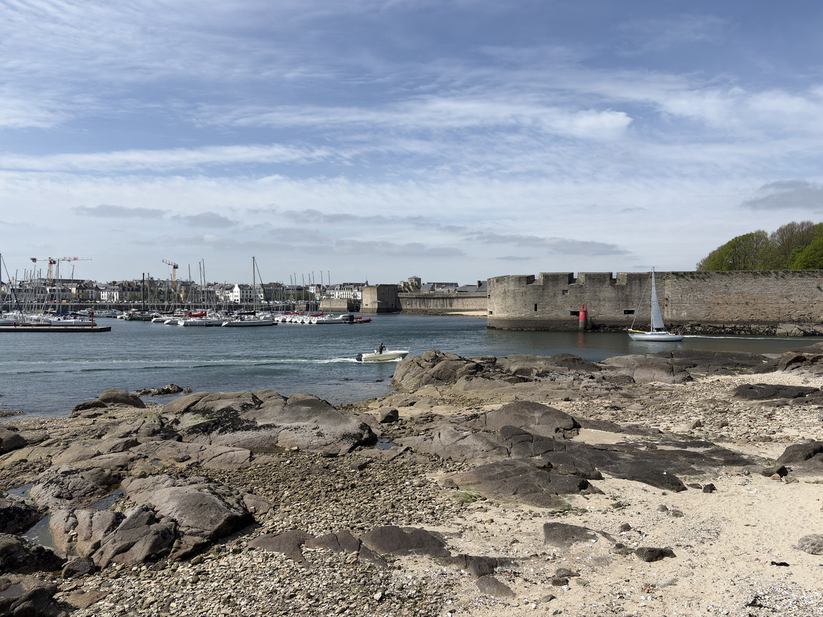 Picture France Concarneau Ville close 2026-04 132 - Saving Ville close