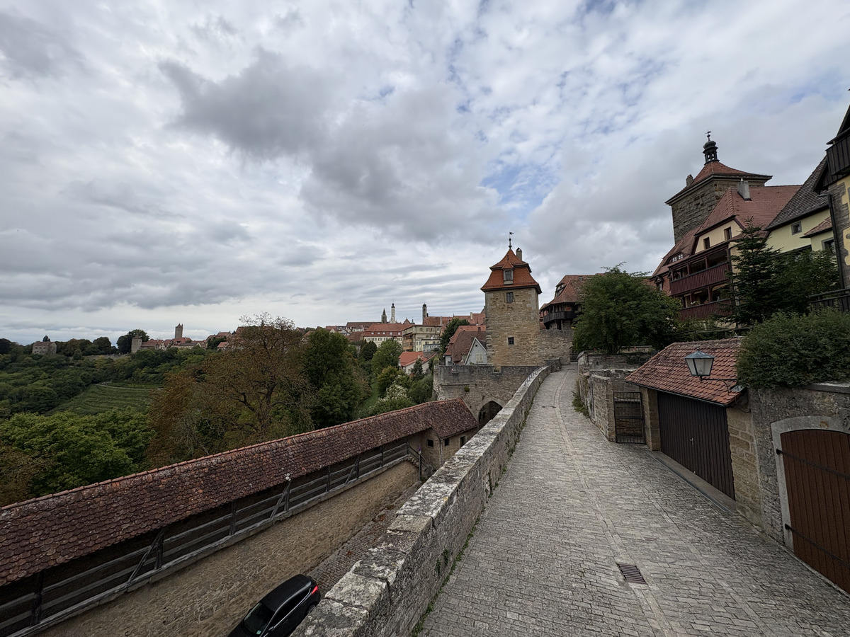 Picture Germany Rothenburg ob der Tauber⁩ 2025-09 4 - Hotel Pools Rothenburg ob der Tauber⁩