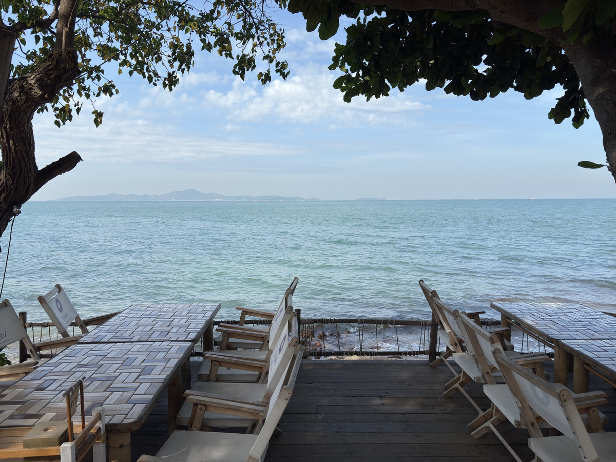 Picture Thailand Pattaya Oxygen Restaurant 2024-12 80 - Rain Season Oxygen Restaurant