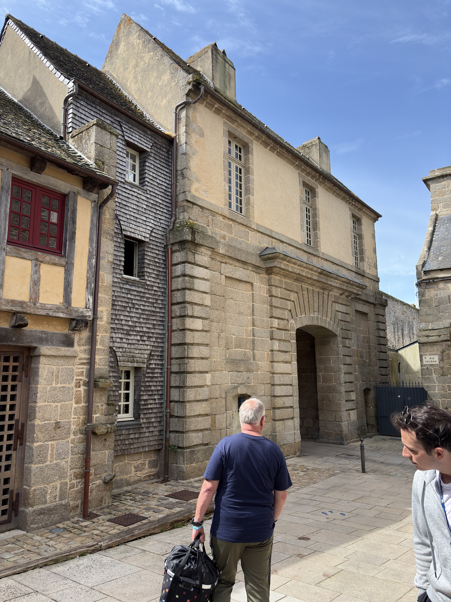 Picture France Concarneau Ville close 2026-04 110 - Lakes Ville close