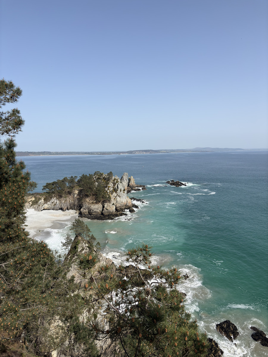 Picture France Crozon Ile Vierge Beach 2026-04 42 - French Restaurant Ile Vierge Beach