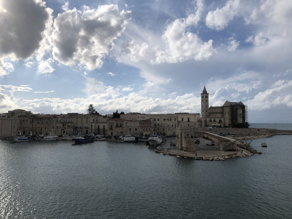 Picture Italy Trani 2024-09 46 - Lands Trani