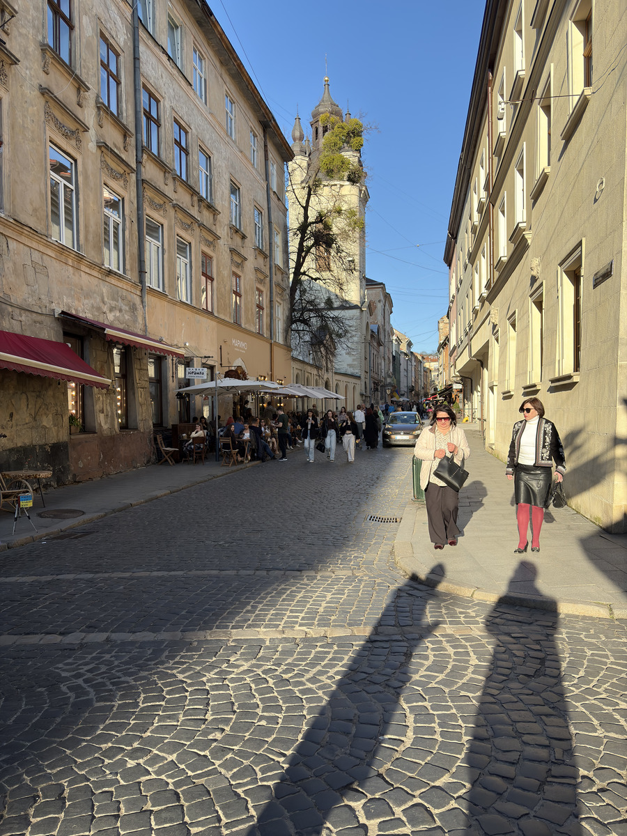 Picture Ukraine Lviv 2025-04 263 - Hotel Lviv