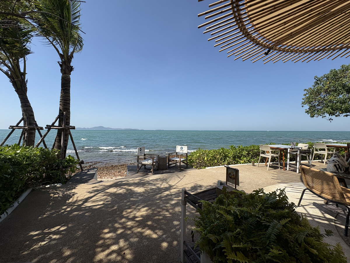 Picture Thailand Pattaya Oxygen Restaurant 2025-12 12 - City Sight Oxygen Restaurant
