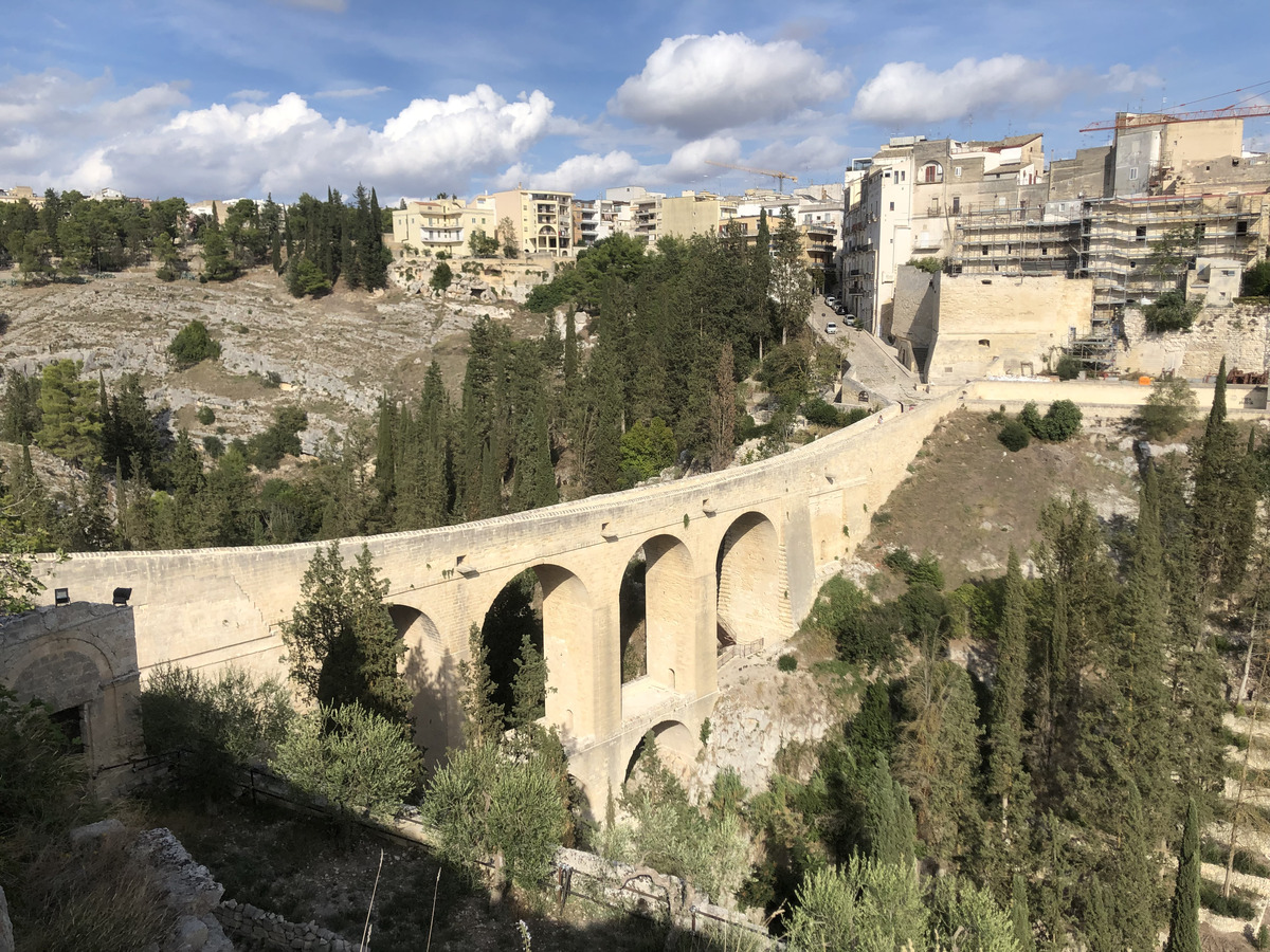 Picture Italy Gravina in Puglia 2024-09 15 - Monument Gravina in Puglia