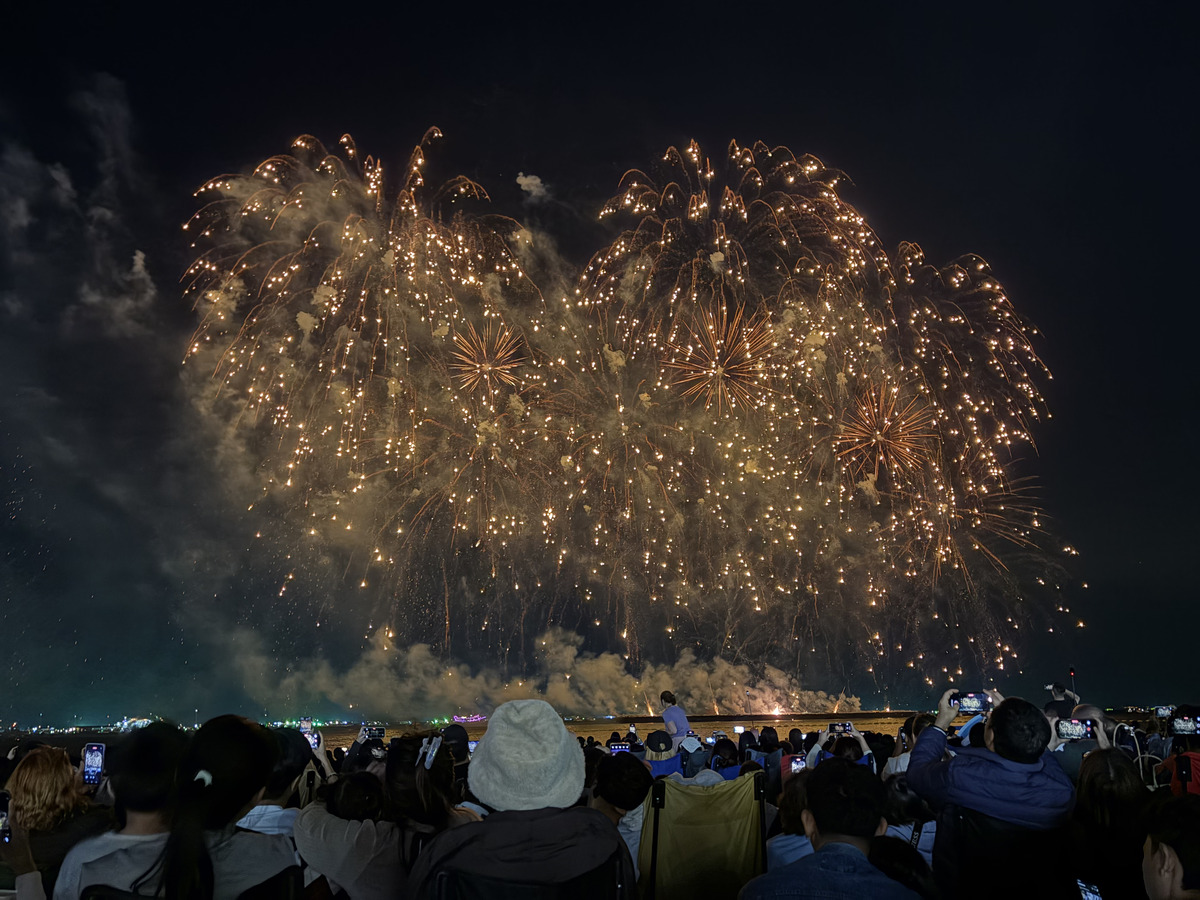 Picture Thailand Pattaya pattaya firework festival 2025-12 44 - Night pattaya firework festival