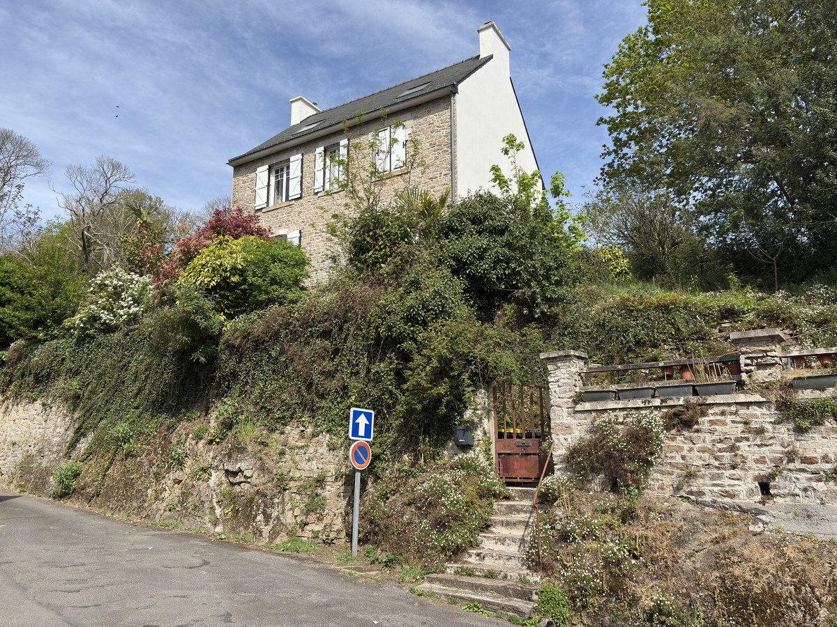 Picture France Pont Aven 2026-04 91 - Land Pont Aven