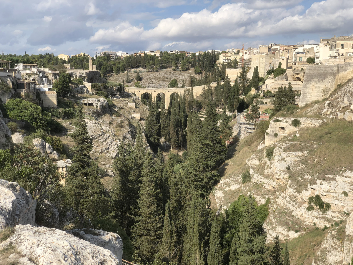 Picture Italy Gravina in Puglia 2024-09 20 - Spring Gravina in Puglia