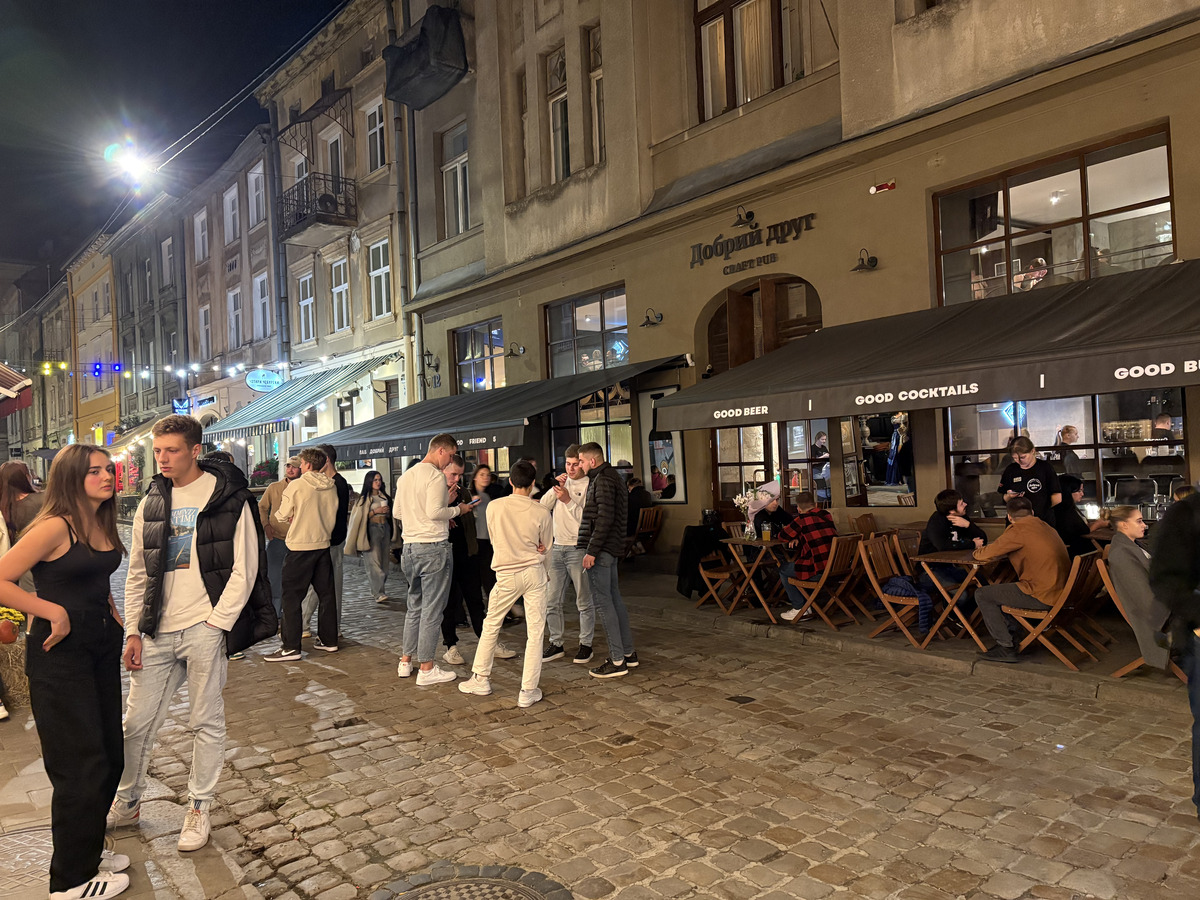 Picture Ukraine Lviv 2024-10 89 - Street Lviv