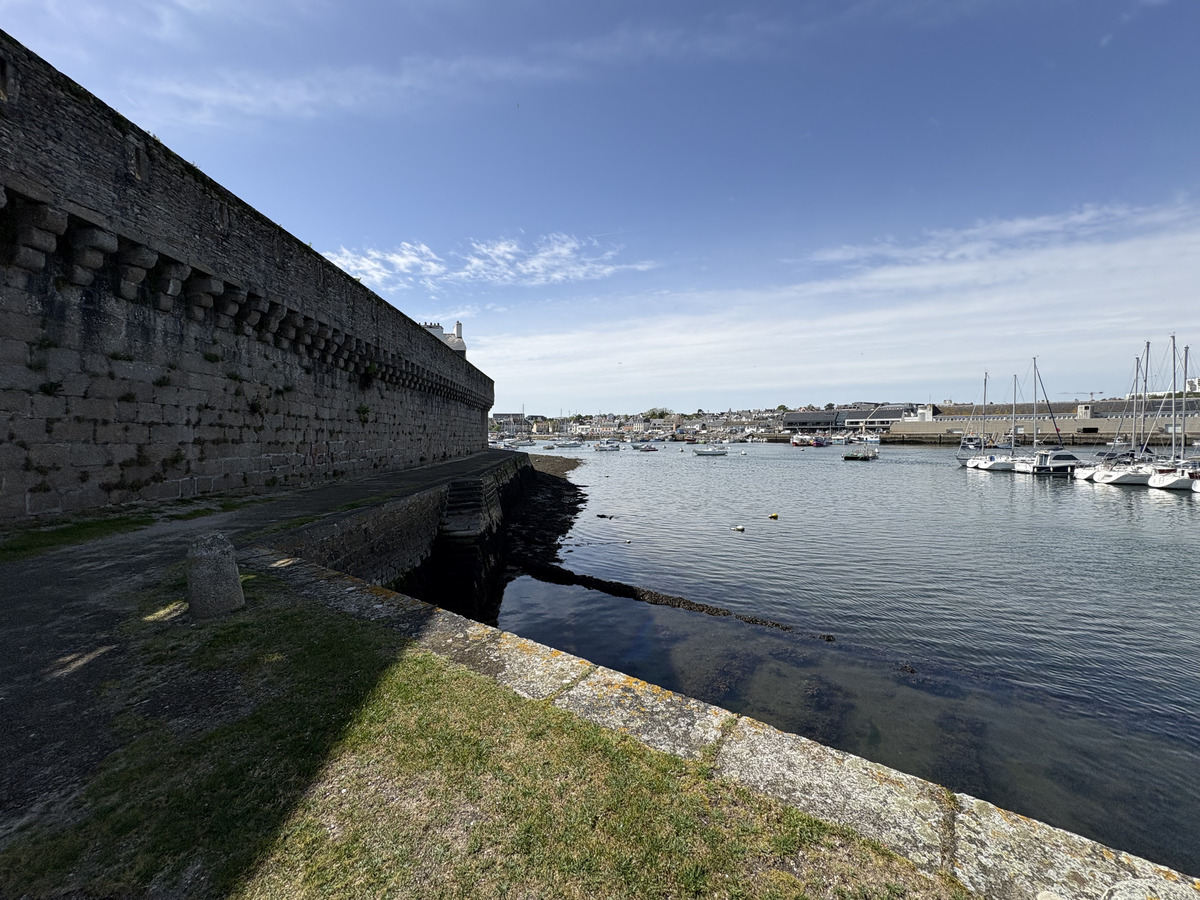 Picture France Concarneau Ville close 2026-04 8 - Street Ville close