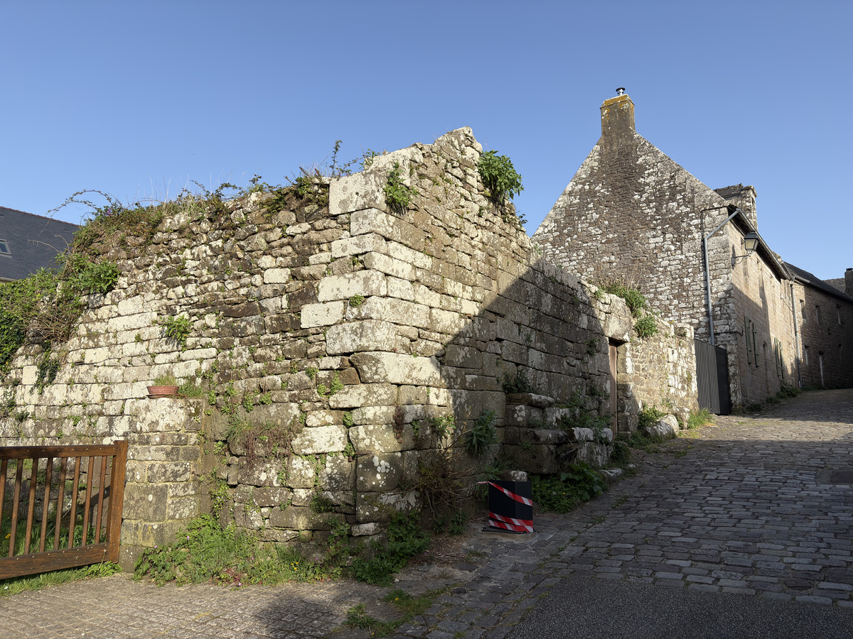 Picture France Locronan 2026-04 16 - SPA Locronan