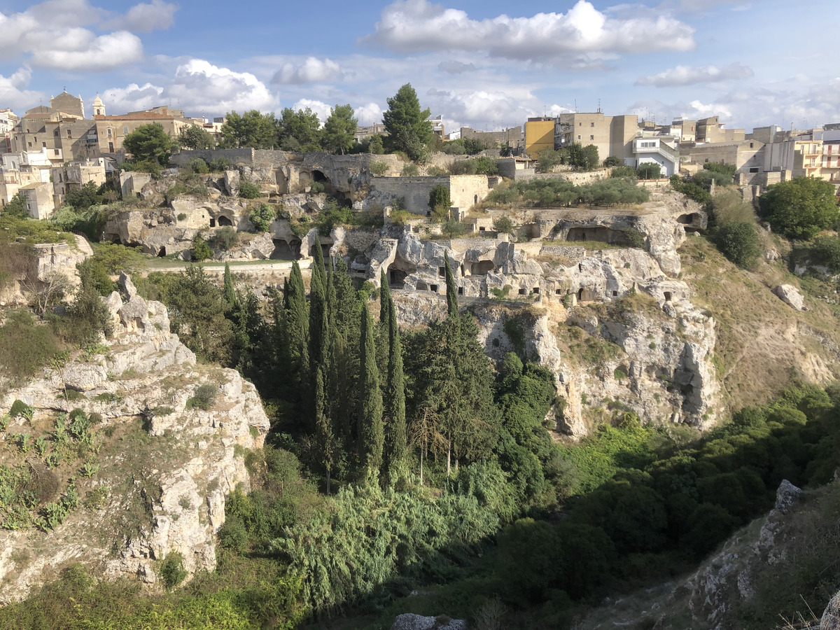 Picture Italy Gravina in Puglia 2024-09 6 - City Sight Gravina in Puglia