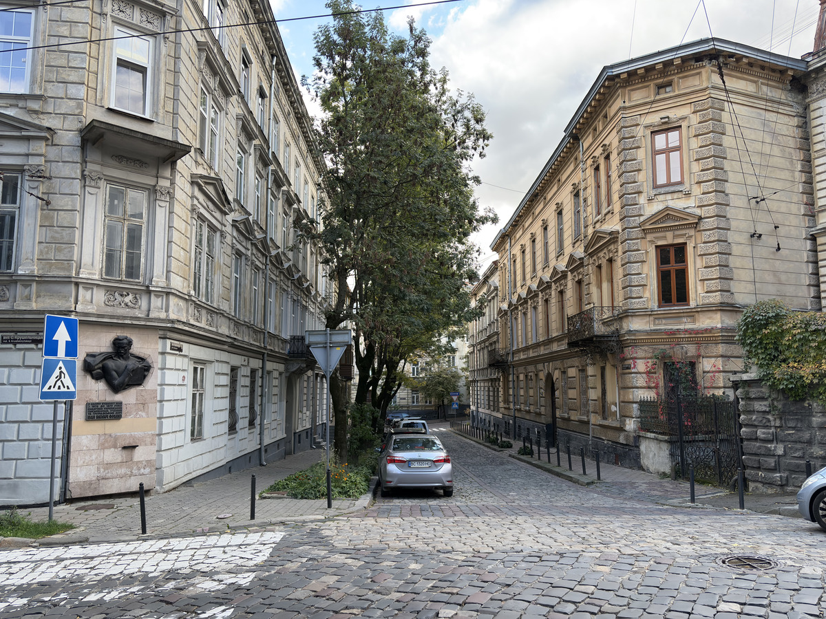 Picture Ukraine Lviv 2024-10 31 - French Restaurant Lviv