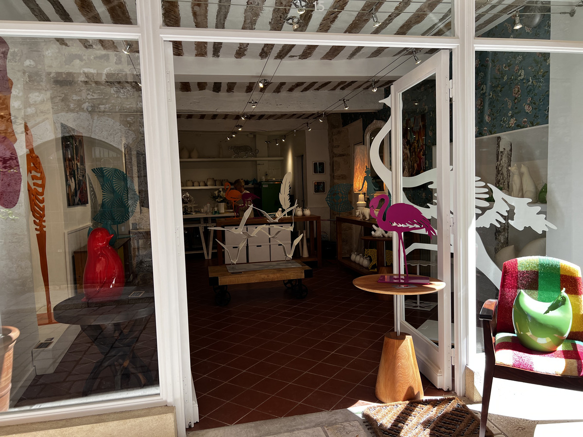 Picture France Vence 2024-04 31 - City Sight Vence
