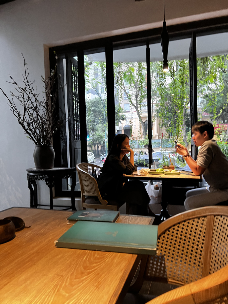 Picture Vietnam Hanoi Sadhu Vegetarian Restaurant 2024-01 45 - Saving Sadhu Vegetarian Restaurant