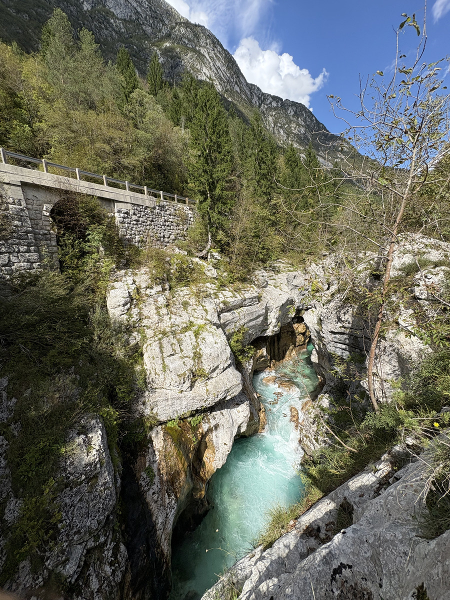 Picture Slovenia Soca River 2025-09 242 - Transport Soca River