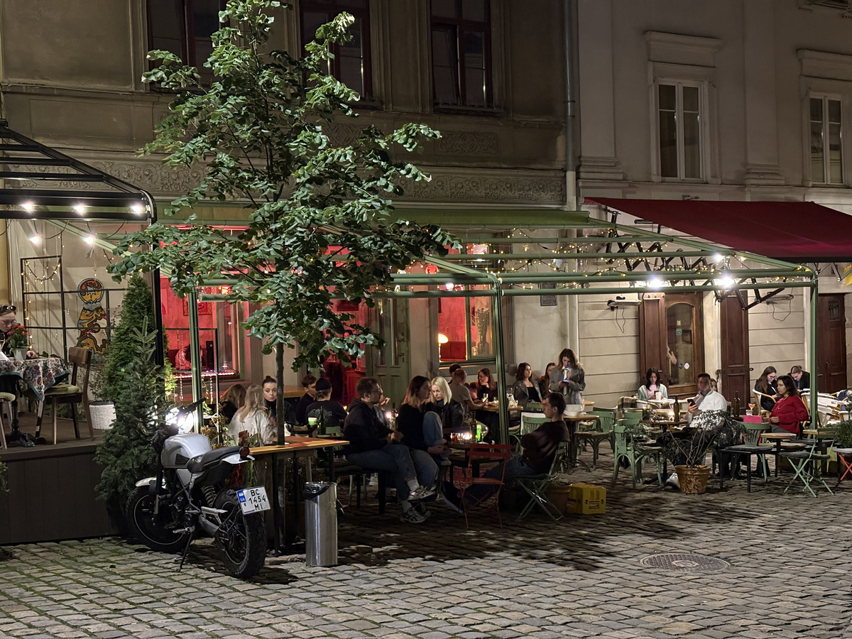 Picture Ukraine Lviv 2024-10 351 - Restaurants Lviv