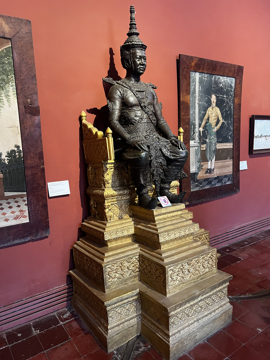 Picture Cambodia Phnom Penh Cambodia National Museum 2024-01 91 - Hotel Pool Cambodia National Museum