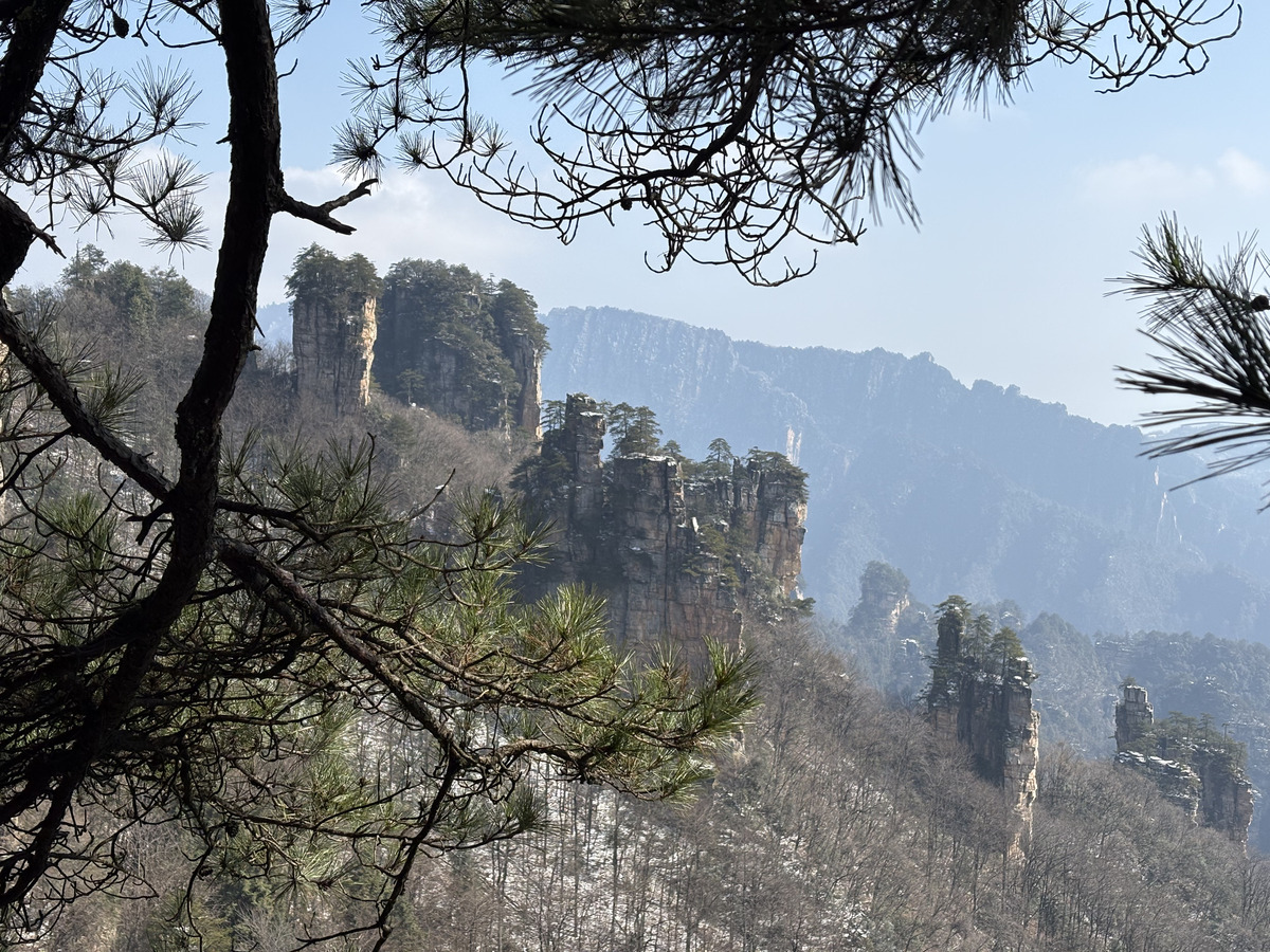 Picture China Zhangjiajie Tianzi Mountrain 2026-01 131 - Shopping Tianzi Mountrain
