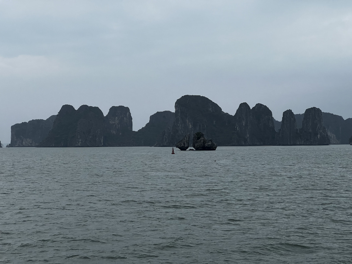 Picture Vietnam Ha Long Bay 2024-01 154 - Resorts Ha Long Bay