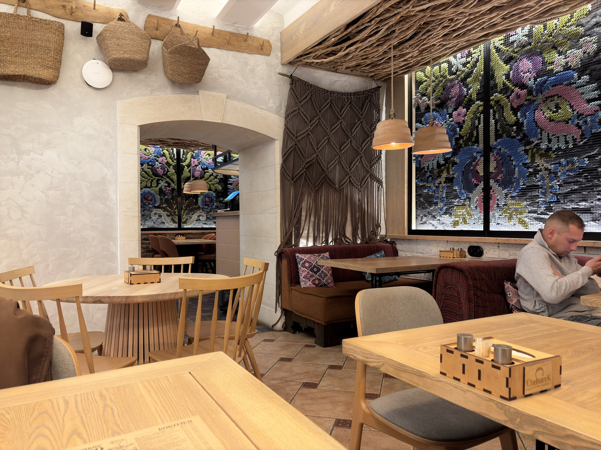 Picture Ukraine Lviv Restaurants 2024-10 73 - Sunrise Restaurants