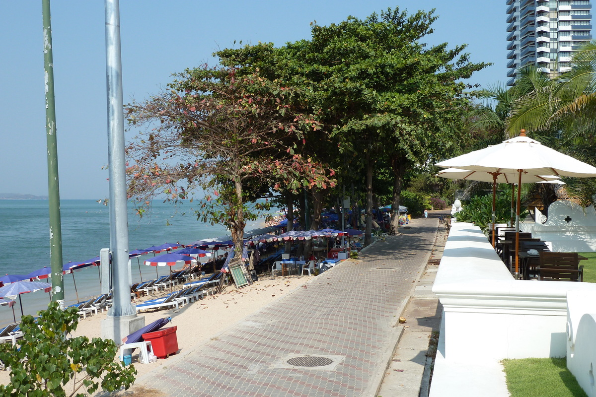 Picture Thailand Pattaya Grand Heritage Hotel 2011-01 8 - Waterfalls Grand Heritage Hotel